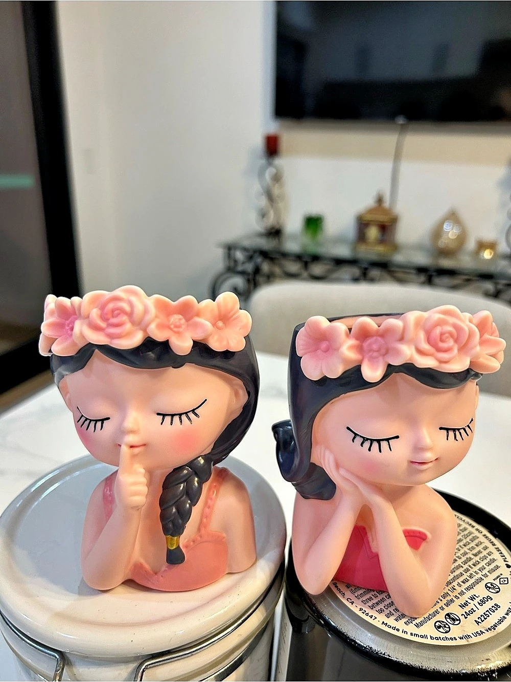 Set Of 2 Lady Head Statue Planter / Flower Pot Girl Face Vase/Planter Resin 4"